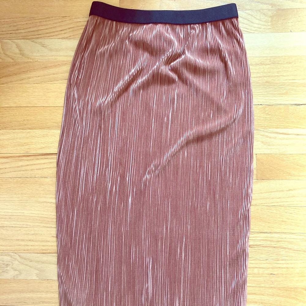 Blush pink pleated skirt